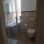 ベッド・アンド・ブレックファスト Zur Alten Post 3*