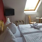 ベッド・アンド・ブレックファスト Zur Alten Post