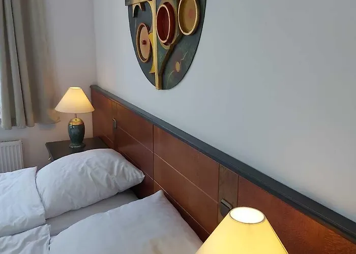 Zur Alten Post Bed & Breakfast 3*